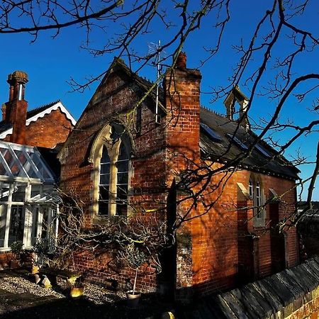 The Old School House Retreat Apartment Tibberton  Bagian luar foto