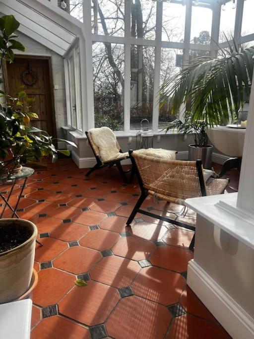 The Old School House Retreat Apartment Tibberton  Bagian luar foto