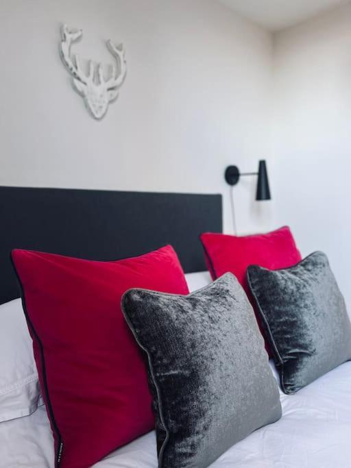 The Old School House Retreat Apartment Tibberton  Bagian luar foto