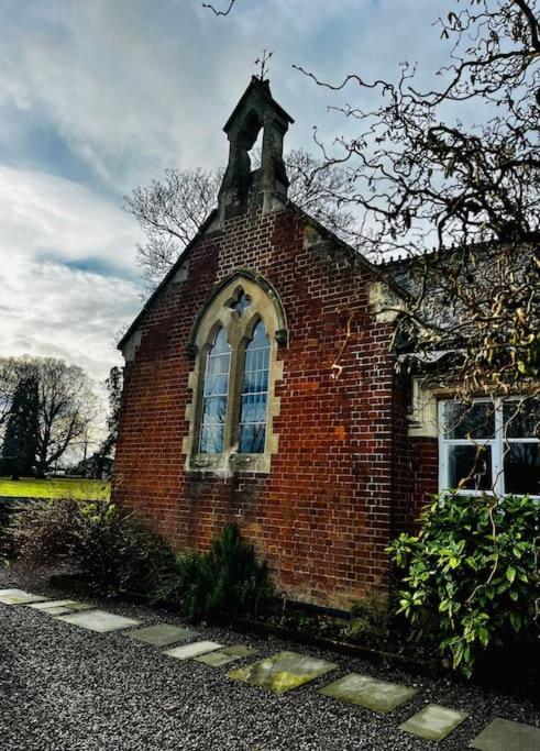 The Old School House Retreat Apartment Tibberton  Bagian luar foto